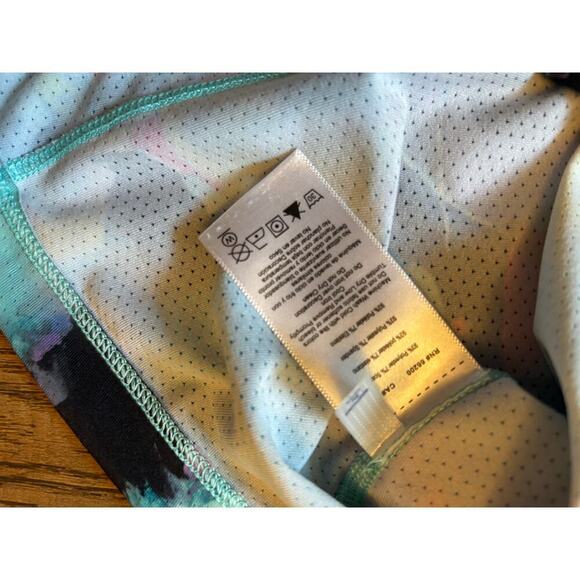 ASICS Women's tank - Picture 3 of 3